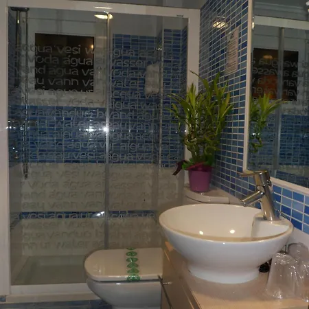 Ξενοδοχείο Auto Check In Nieves *