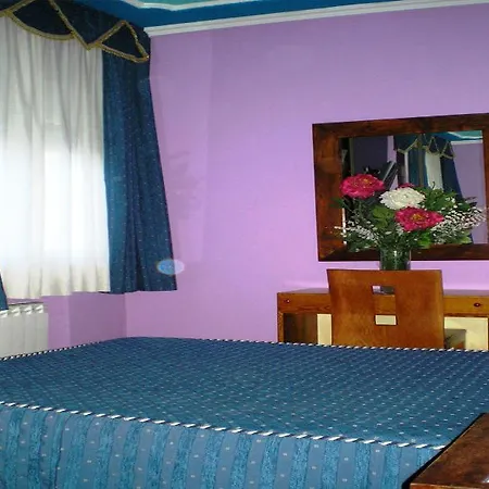 Hotel Auto Check In Nieves *