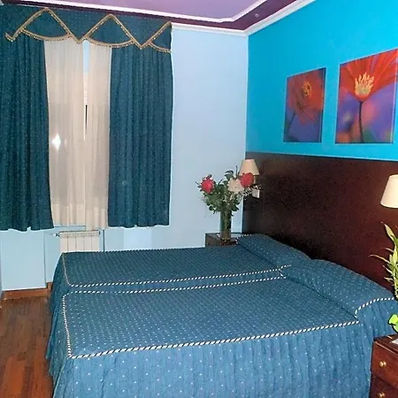 Auto Check In Nieves Hotel *