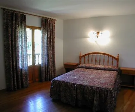 Auto Check In Nieves Hotel Jaca