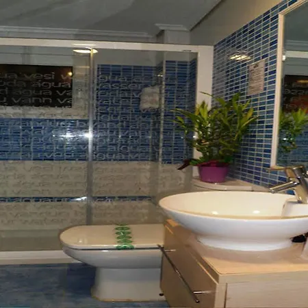 Hotel Auto Check In Nieves