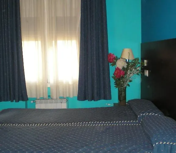 Auto Check In Nieves Hotel *